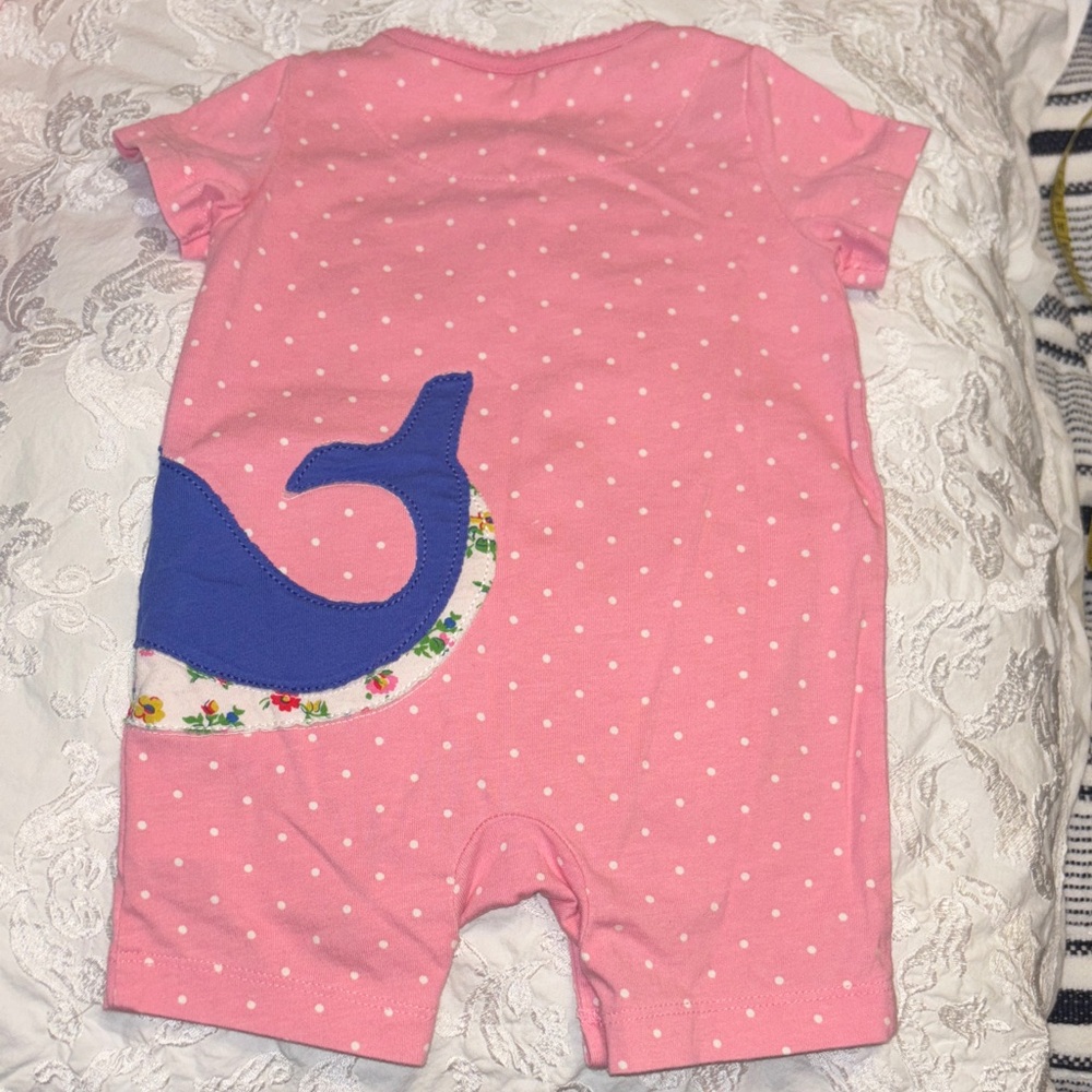Donated Baby Boden Pink Appkique Whale Bodysuit Nordstrom 3-6 mos - Picture 6 of 7